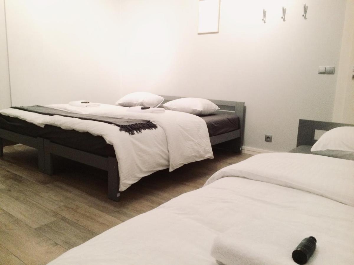 Fractal Guest Rooms - Poznan Centrum Andersia Square & Old Town 部屋 写真