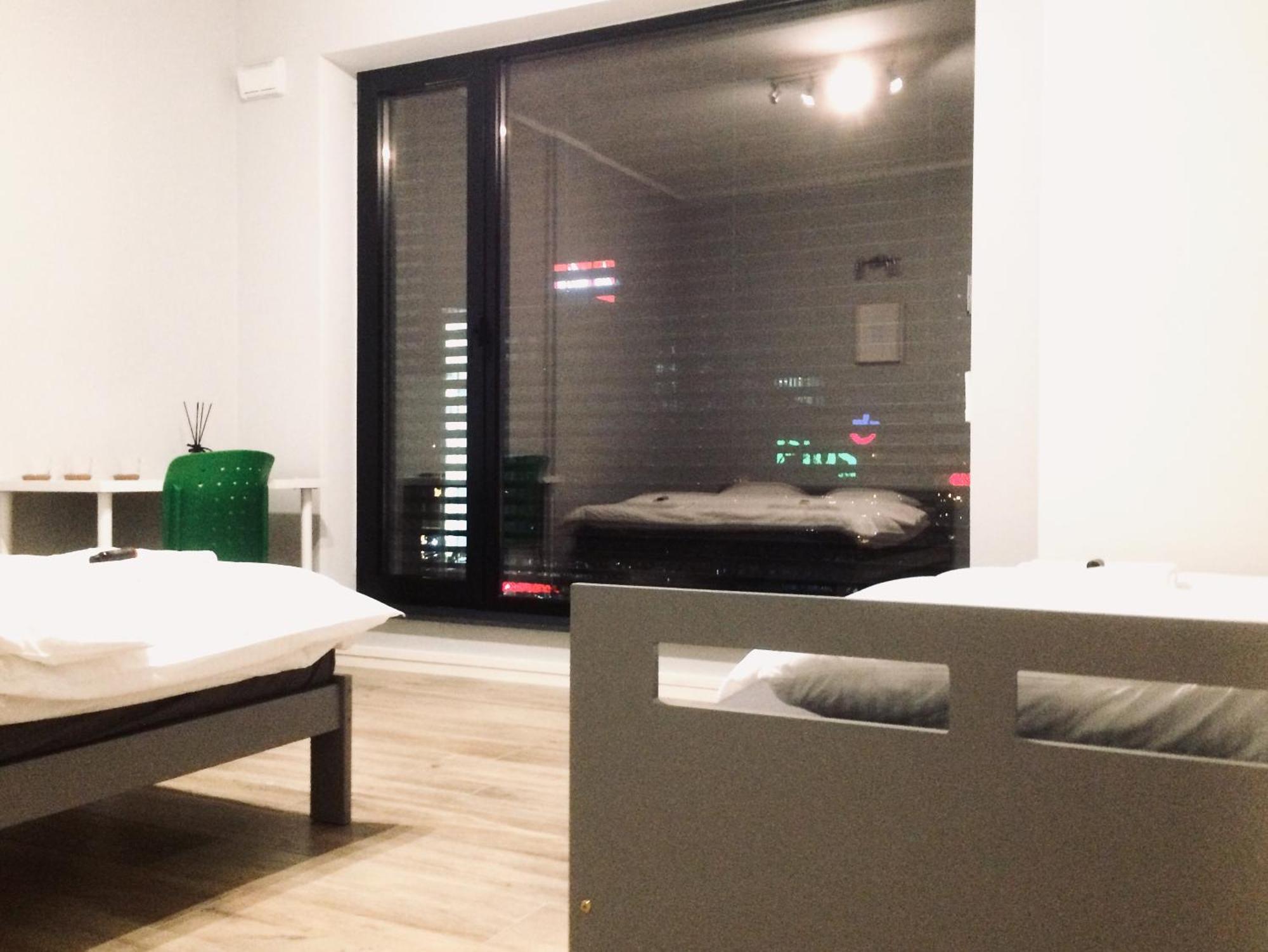 Fractal Guest Rooms - Poznan Centrum Andersia Square & Old Town 部屋 写真