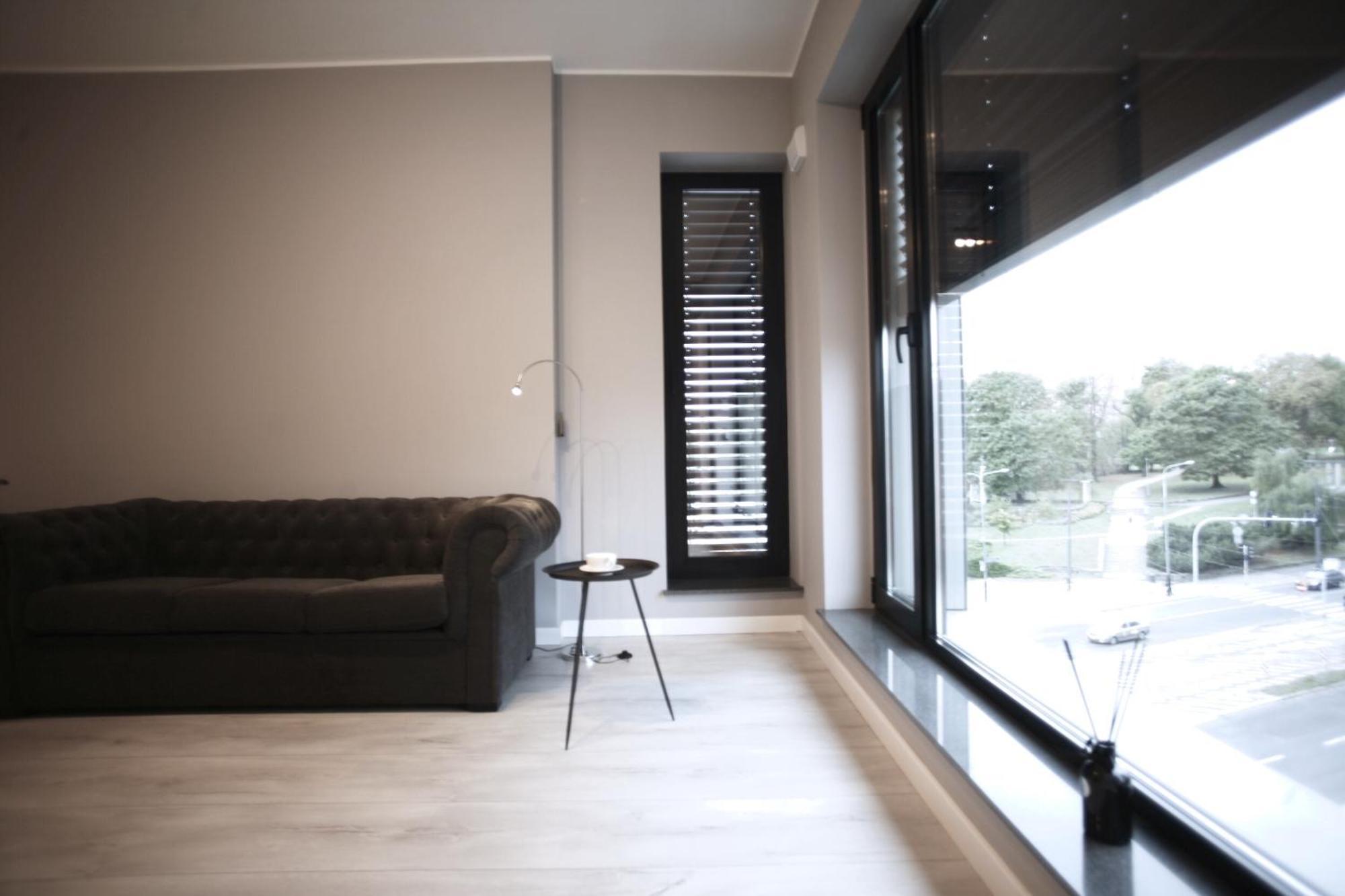 Fractal Guest Rooms - Poznan Centrum Andersia Square & Old Town エクステリア 写真