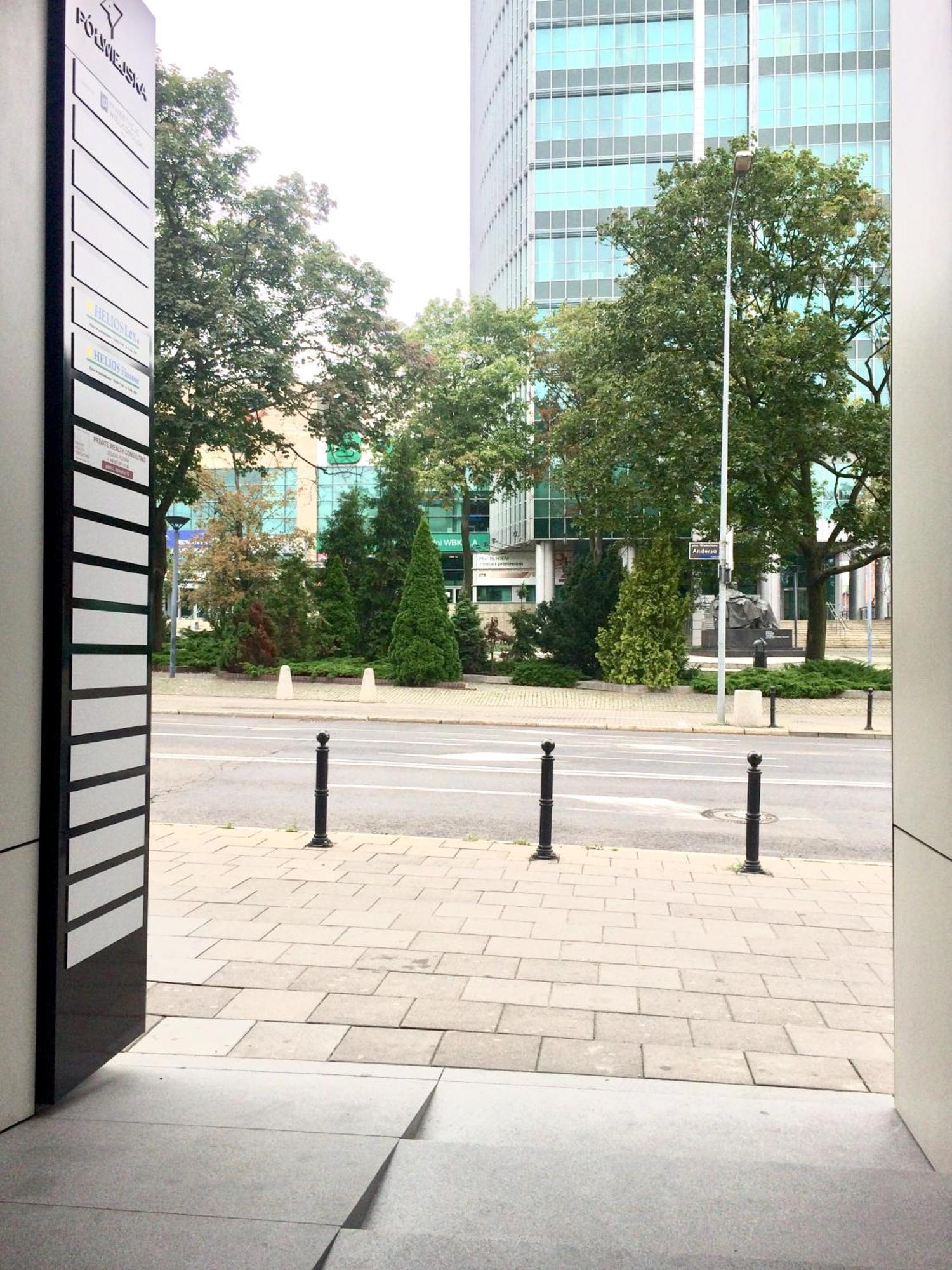 Fractal Guest Rooms - Poznan Centrum Andersia Square & Old Town エクステリア 写真