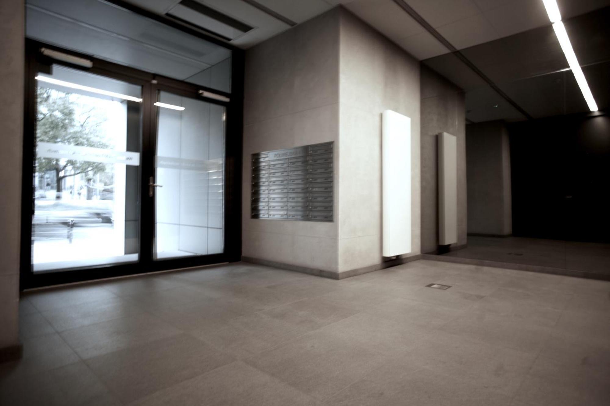 Fractal Guest Rooms - Poznan Centrum Andersia Square & Old Town エクステリア 写真
